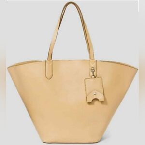 a new day fan tote purse in wheat nwt